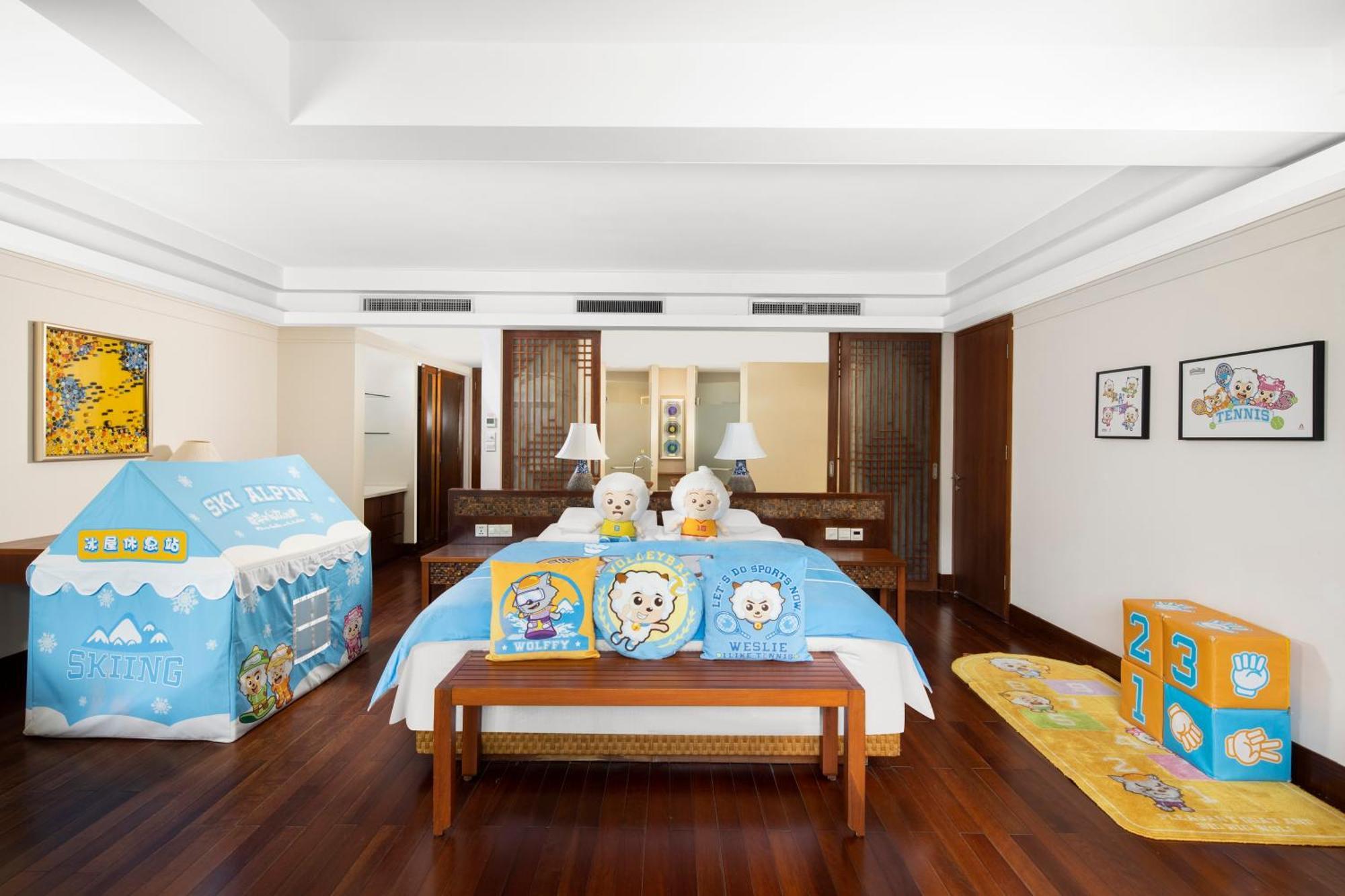 Курортный комплекс Swissotel Yalong Bay 5*
